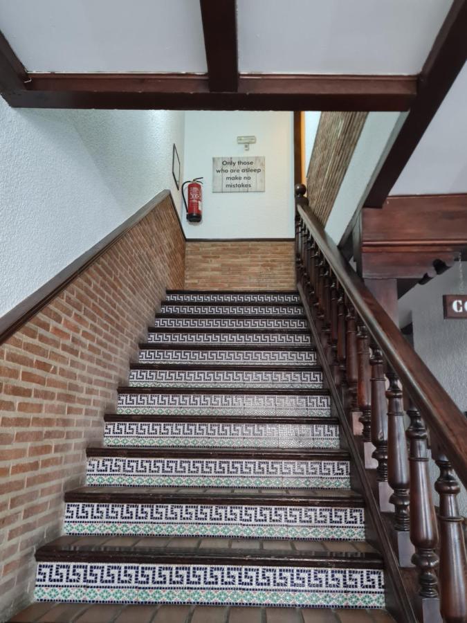 Hostal El Hidalgo Hotel Villaluenga Bagian luar foto